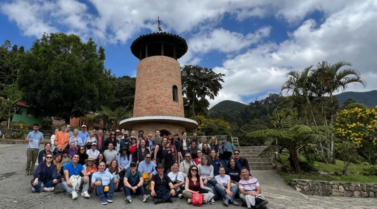 Encuentro de Exalumnos Refous 2026 