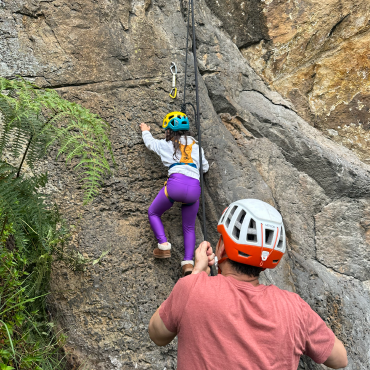 ¡En la roca también se aprende! - 1° de primaria - El mundo de nuestros niños - Colegio Refous